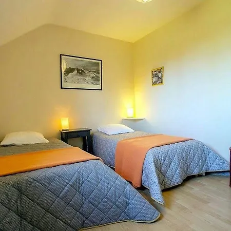 Les Chaumieres De Fleuriac Hotell *